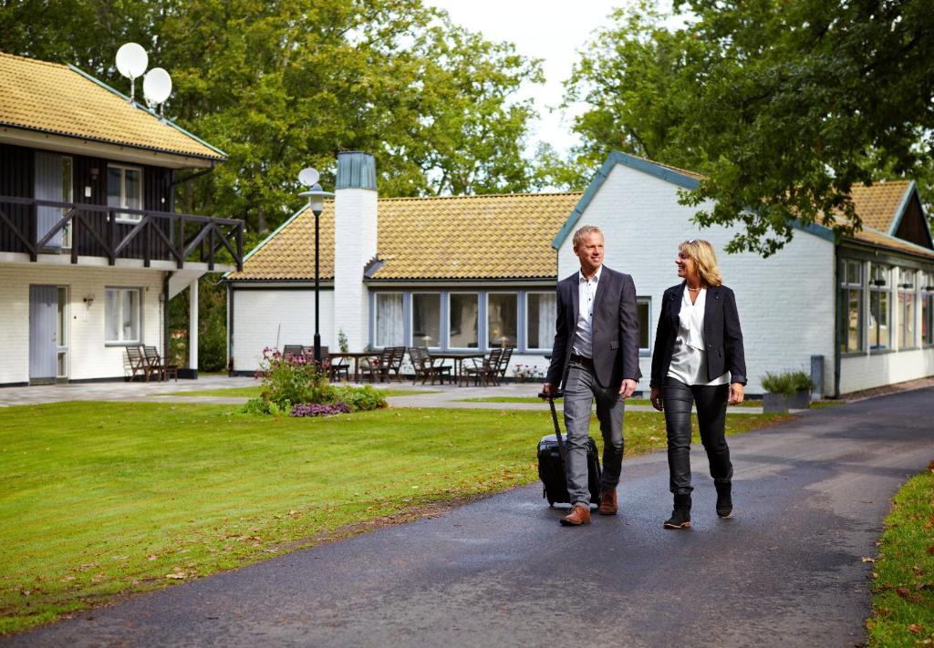 Ekebacken Hotell&Konferens Markaryd Buitenkant foto
